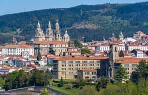 Leie bil Santiago De Compostela, Spania