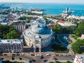 Leie bil Odessa, Ukraina