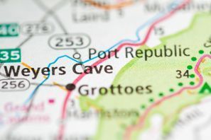 Leie bil Weyers Cave, VA, USA - Amerikas forente stater